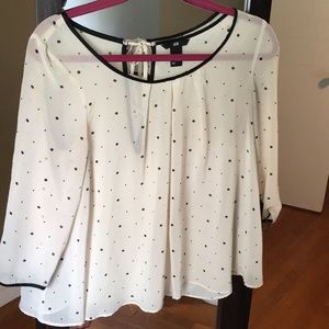 Hm polka dotted blouse. Flowy and fun!